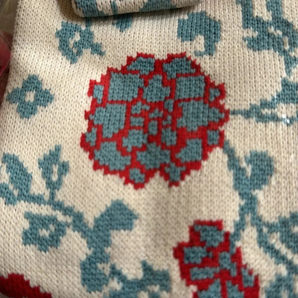 Knitted Flower small Tote Bag - new in package!! - Picture 4 of 6